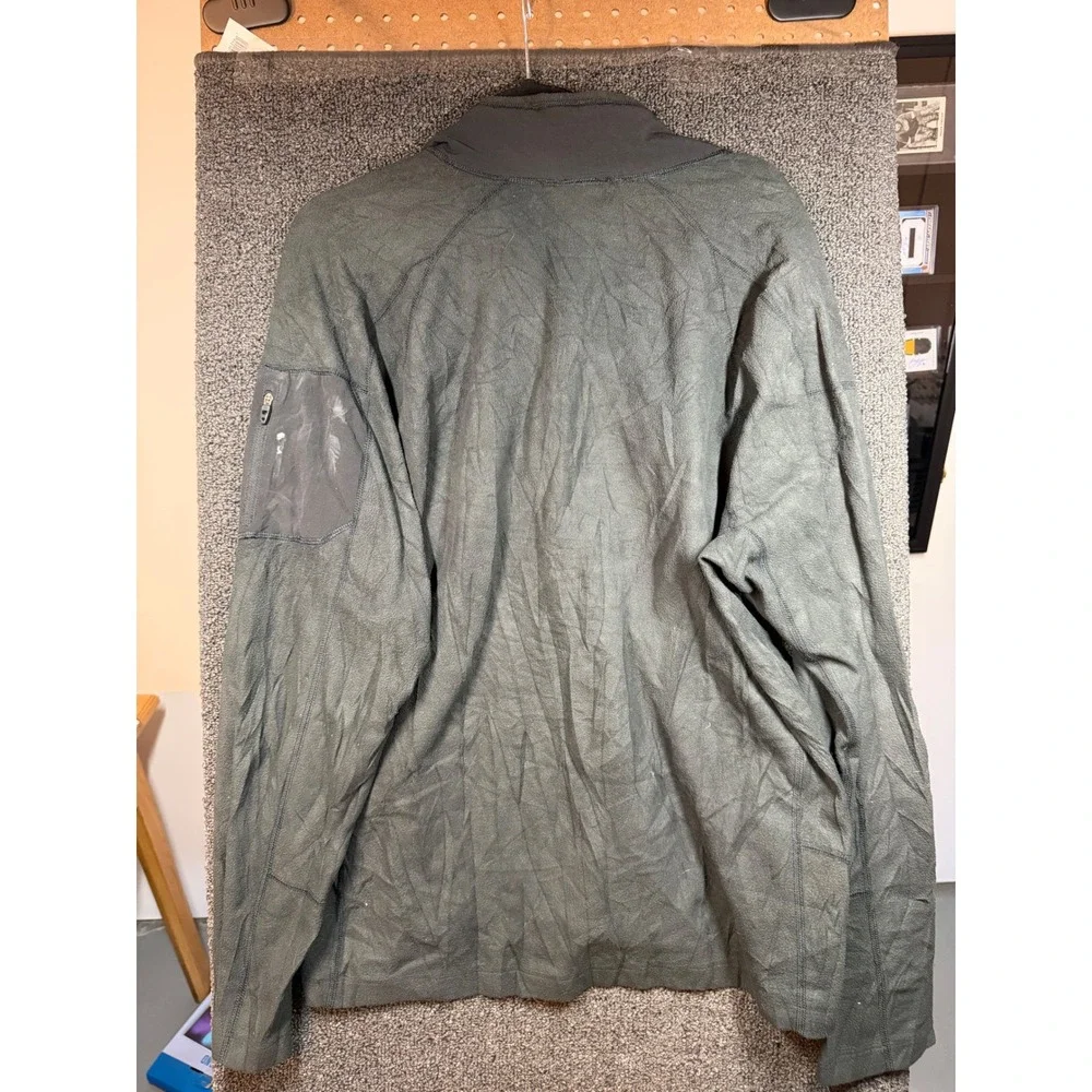 The North Face Fleece Pullover Mens XL Gray 1/4 Zip Sleeve Pocket Activewear